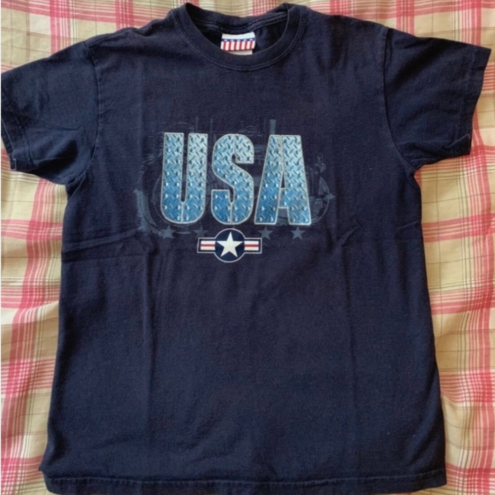 Boy USA Shirt Size M Navy Blue Forth of July America